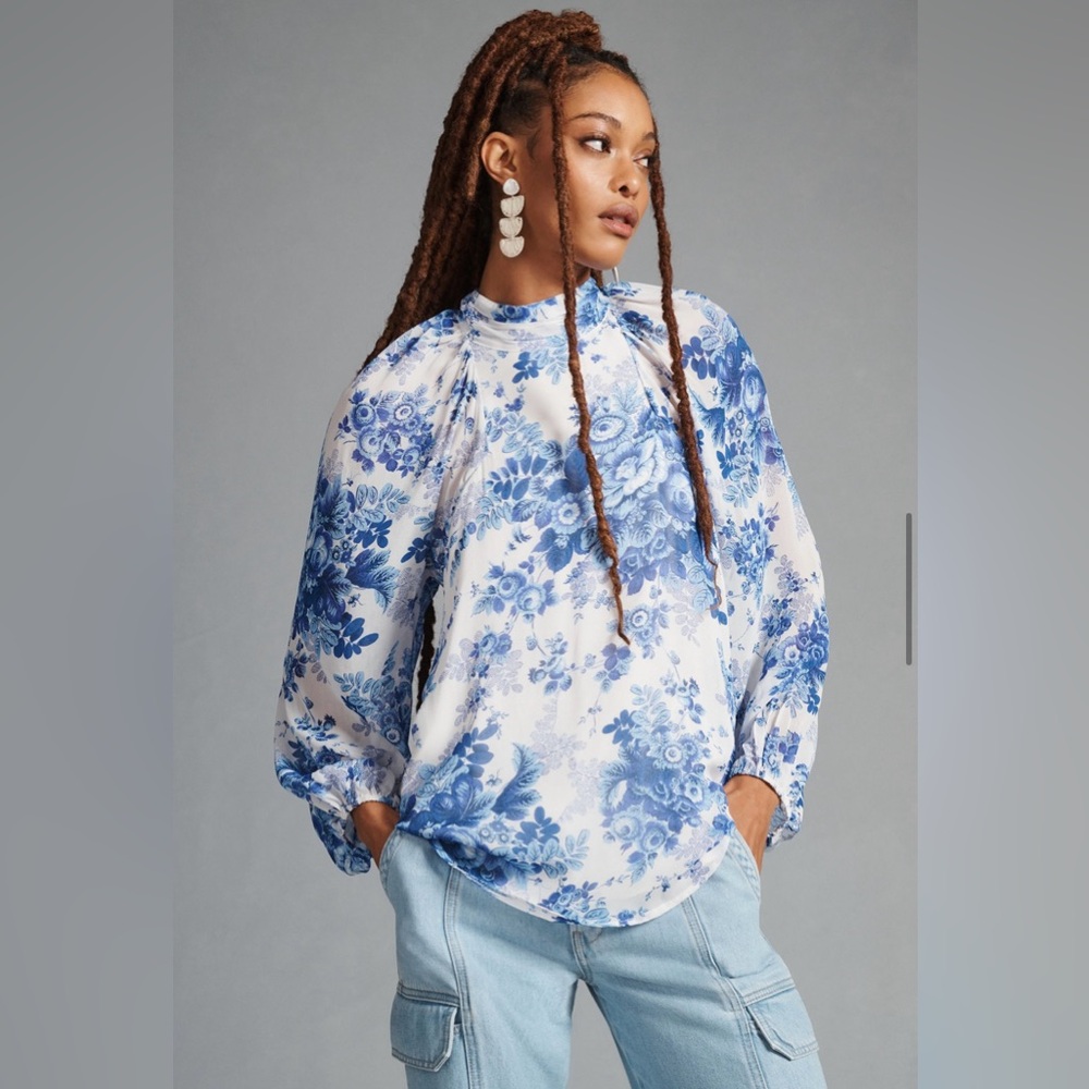 Maeve Sheer Tunic blue and white floral puff sleeve blouse size small